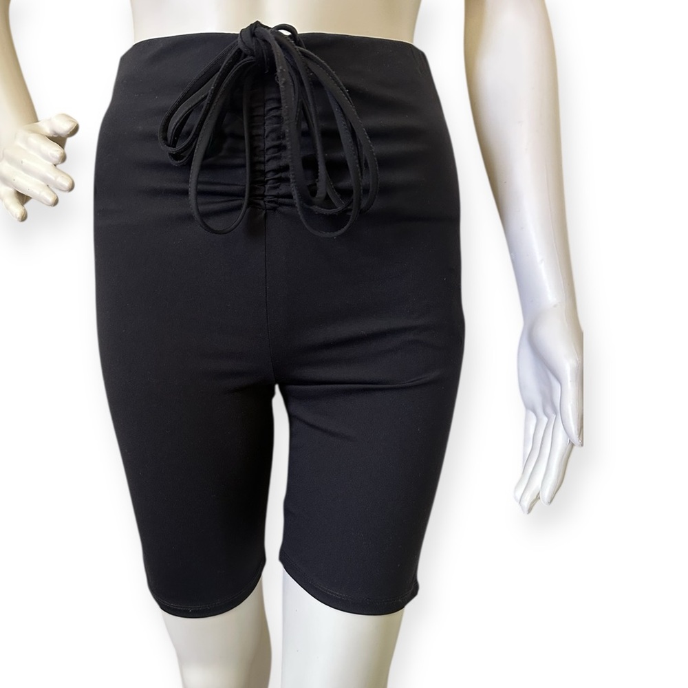 Zara Black High-Waisted Women's Shorts
